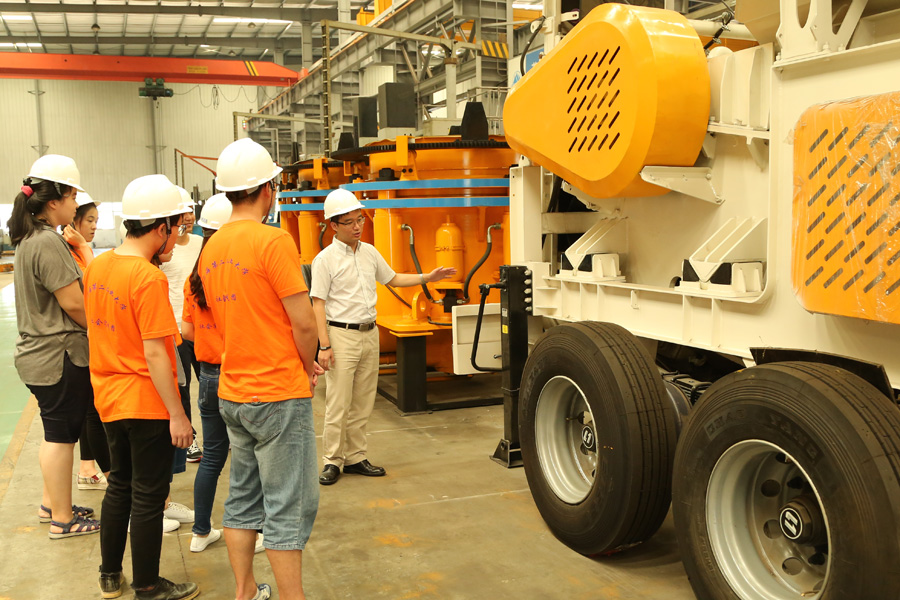 上海第二工業(yè)大學(xué)研究生社會(huì)實(shí)踐團(tuán)就建筑垃圾資源化課題到山美股份參觀(guān)學(xué)習(xí)