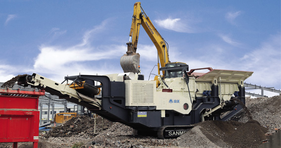 我國建筑垃圾日益嚴(yán)重，建筑垃圾移動式破碎機(jī)領(lǐng)域面臨新的發(fā)展機(jī)遇。