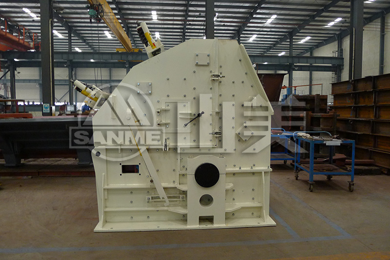 反擊式破碎機(jī)的保養(yǎng)需要注意哪些事項(xiàng)？