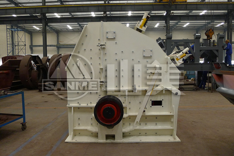 反擊式破碎機(jī)的保養(yǎng)需要注意哪些事項(xiàng)？