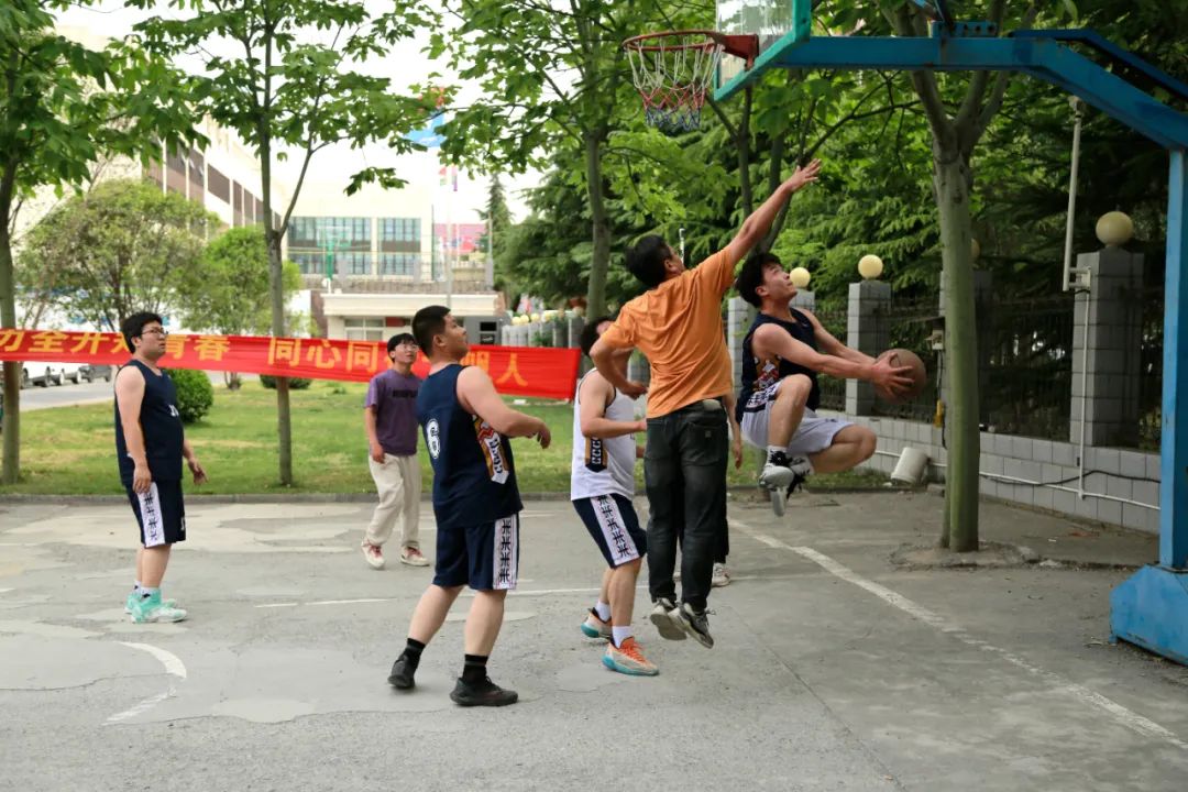 上海山美股份2025春季運動會火熱啟幕！拔河、籃球預賽燃情開戰