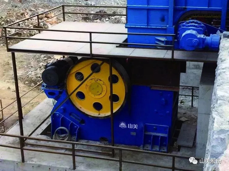 JC771大型歐版顎式破碎機優勢特點